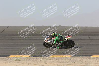 media/Nov-19-2023-CVMA (Sun) [[1f3d1b7ccb]]/Race 1 Formula Twins-Formula 40 UL/